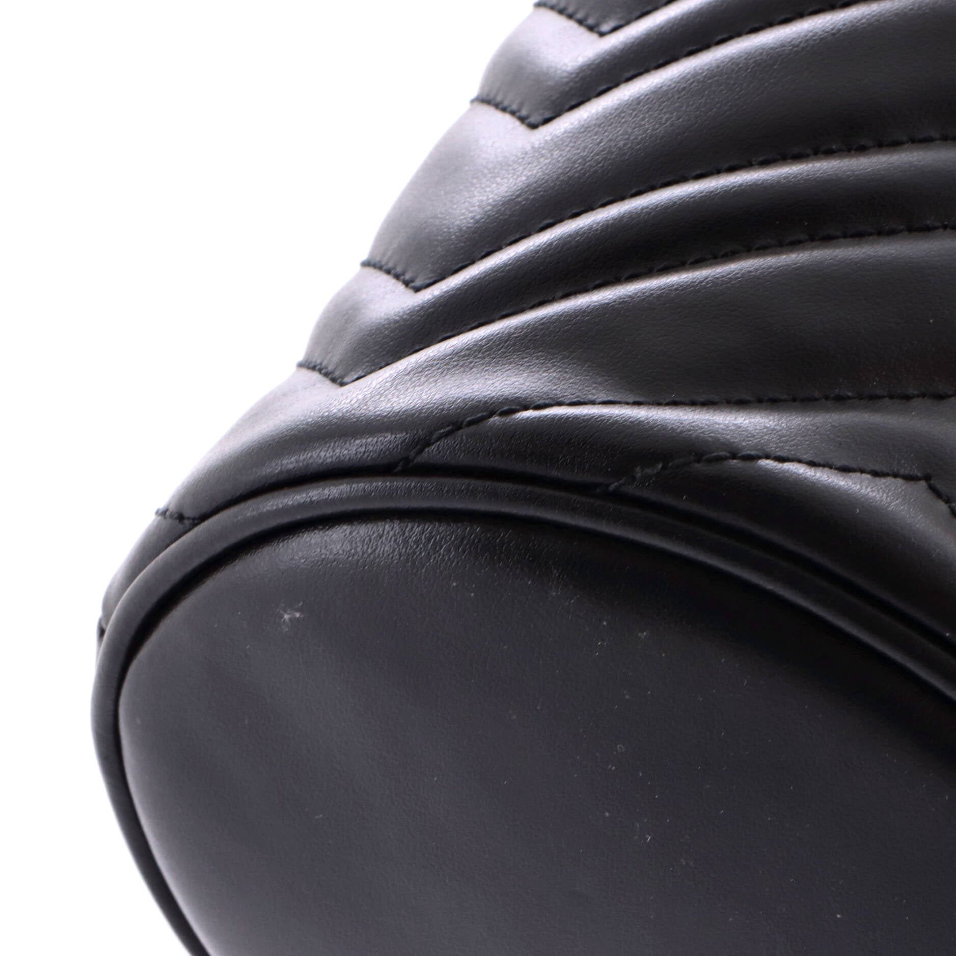 GG Marmont Bucket Bag Matelasse Leather Mini