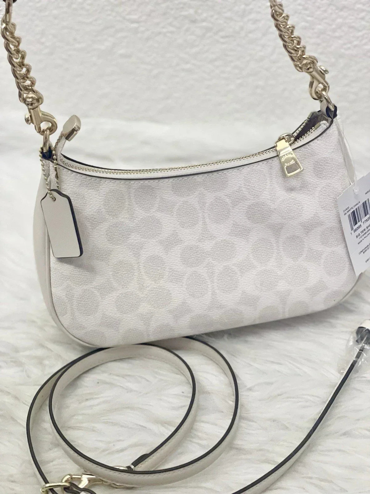 COACH Women’s Teri Shoulder Bag Signature Canvas
