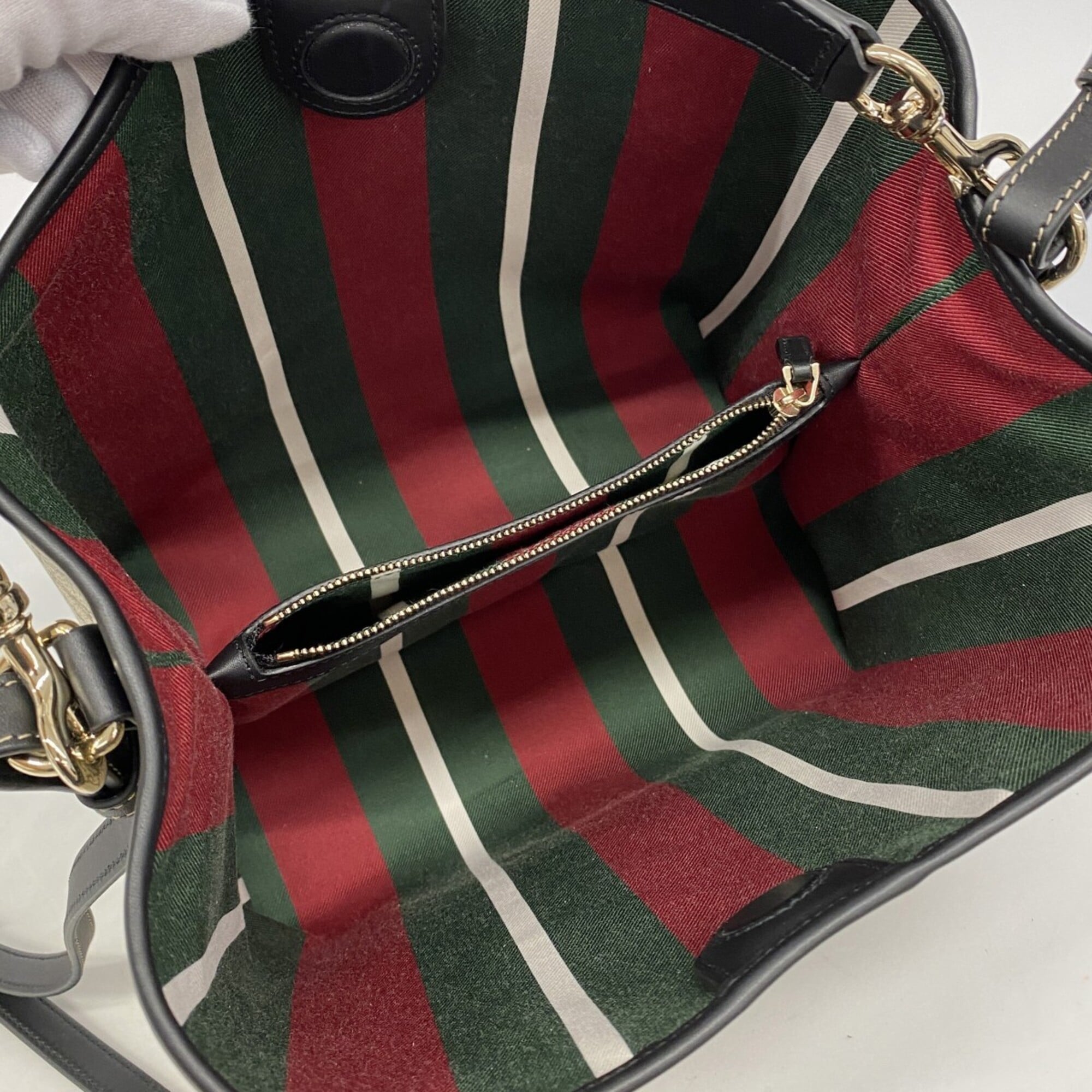 GG Emblem Bucket Bag GG Coated Canvas Medium
